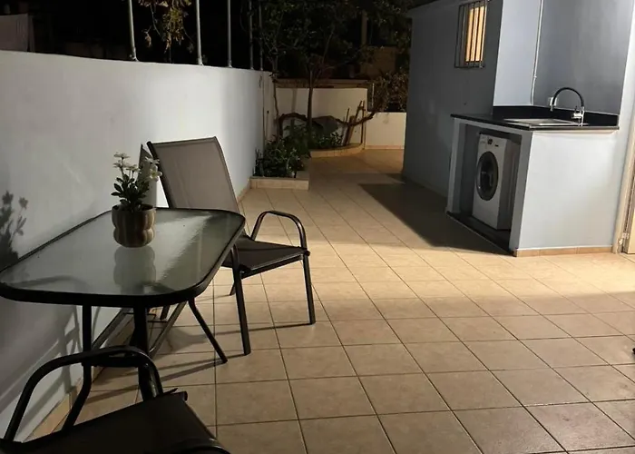 Foumidon Apartments, Chania