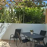 Foumidon Apartments, Chania Apartment