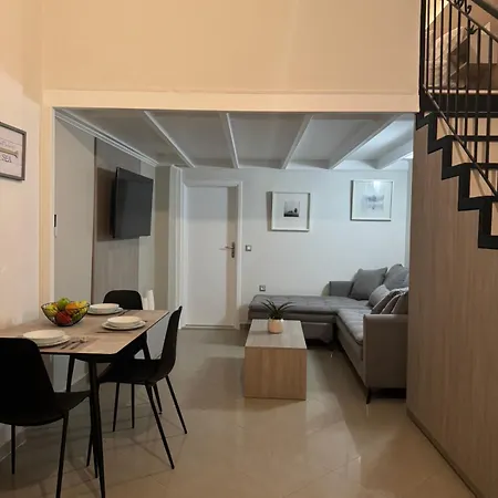 Foumidon Apartments, Chania