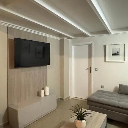 Foumidon Apartments, Chania Apartamento *